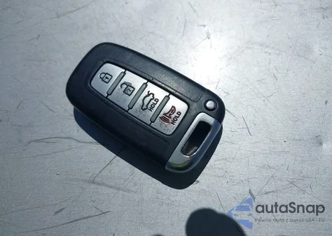 2013 Hyundai Elantra Limited z USA, uszkodzony, nr VIN 5NPDH4AE7DH190657